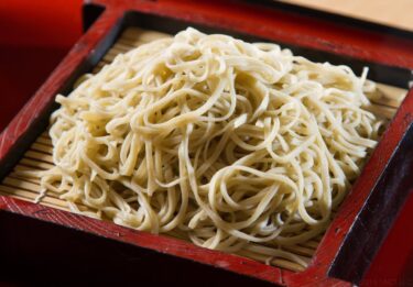 【Japanese people teach】How to eat Soba.