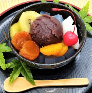 【Japanese people teach】How to eat Japanese sweets “Anmitsu”
